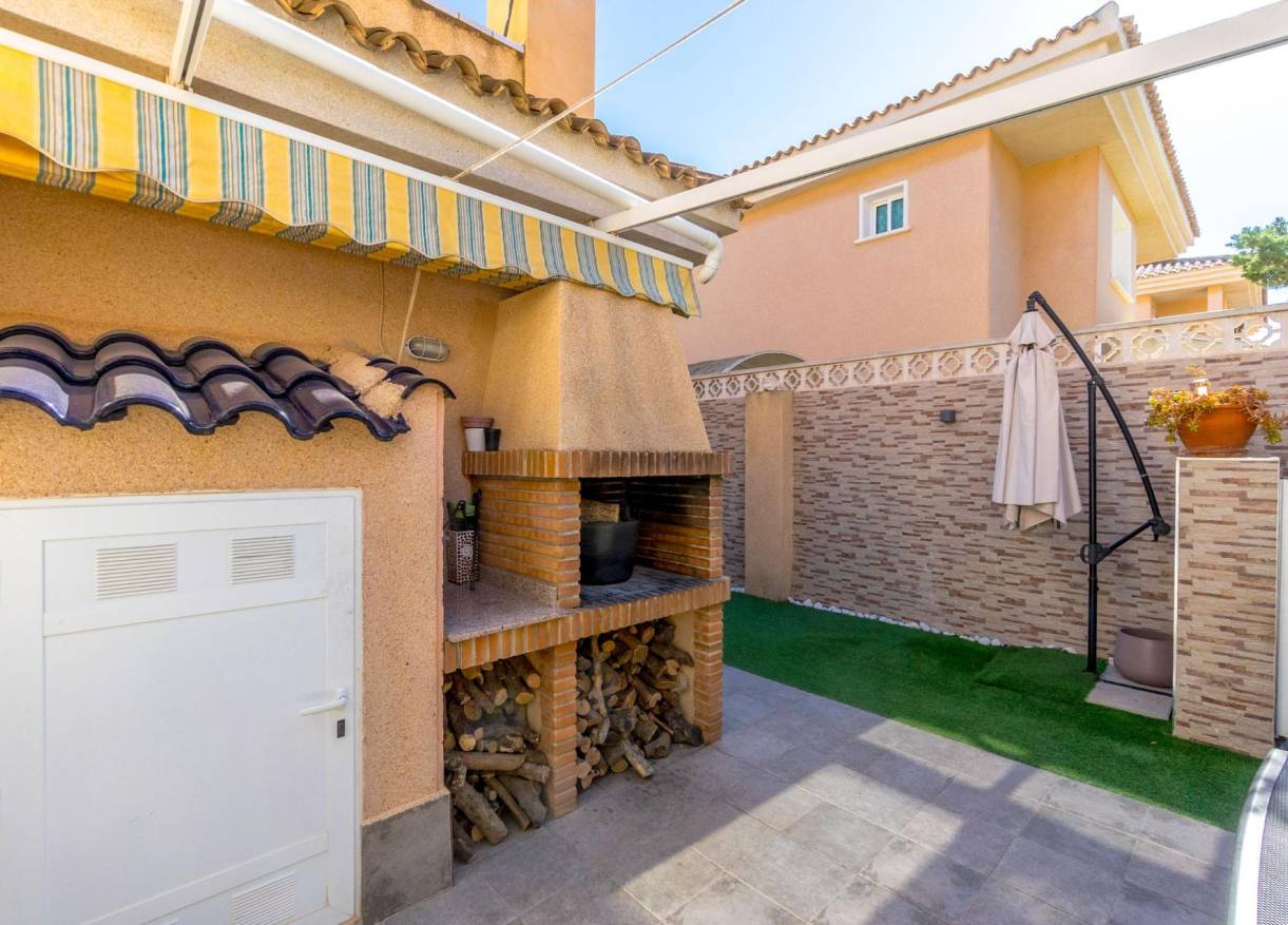 Bestaand - Townhouse / Semi-detached - Torrevieja - Los Balcones - Los Altos del Edén