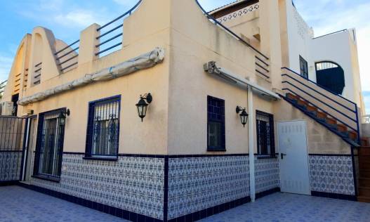 Bestaand - Townhouse / Semi-detached - Torrevieja