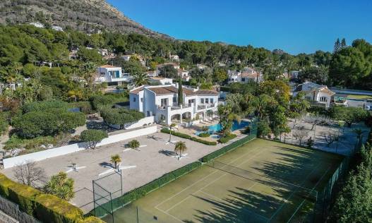 Bestaand - Villa - Jávea