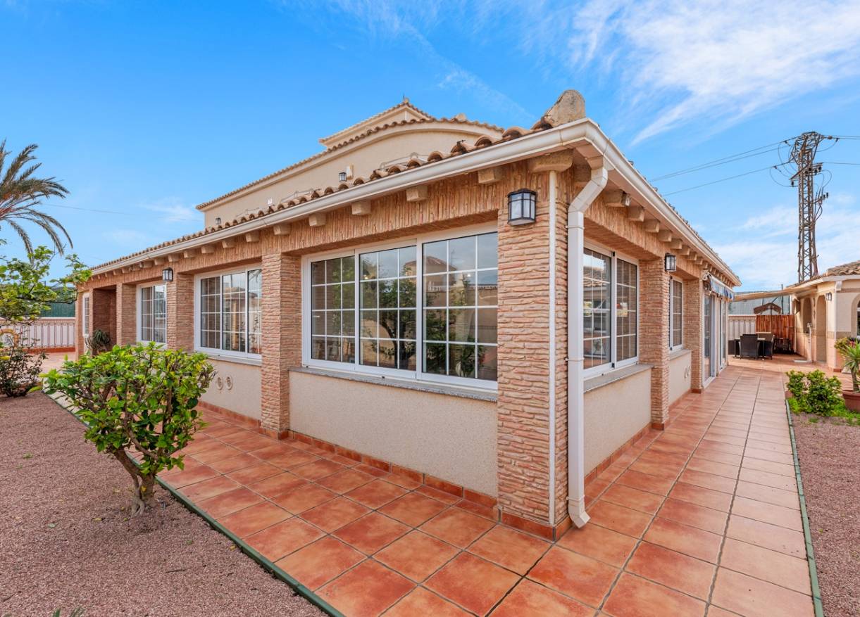 Bestaand - Villa - Torrevieja