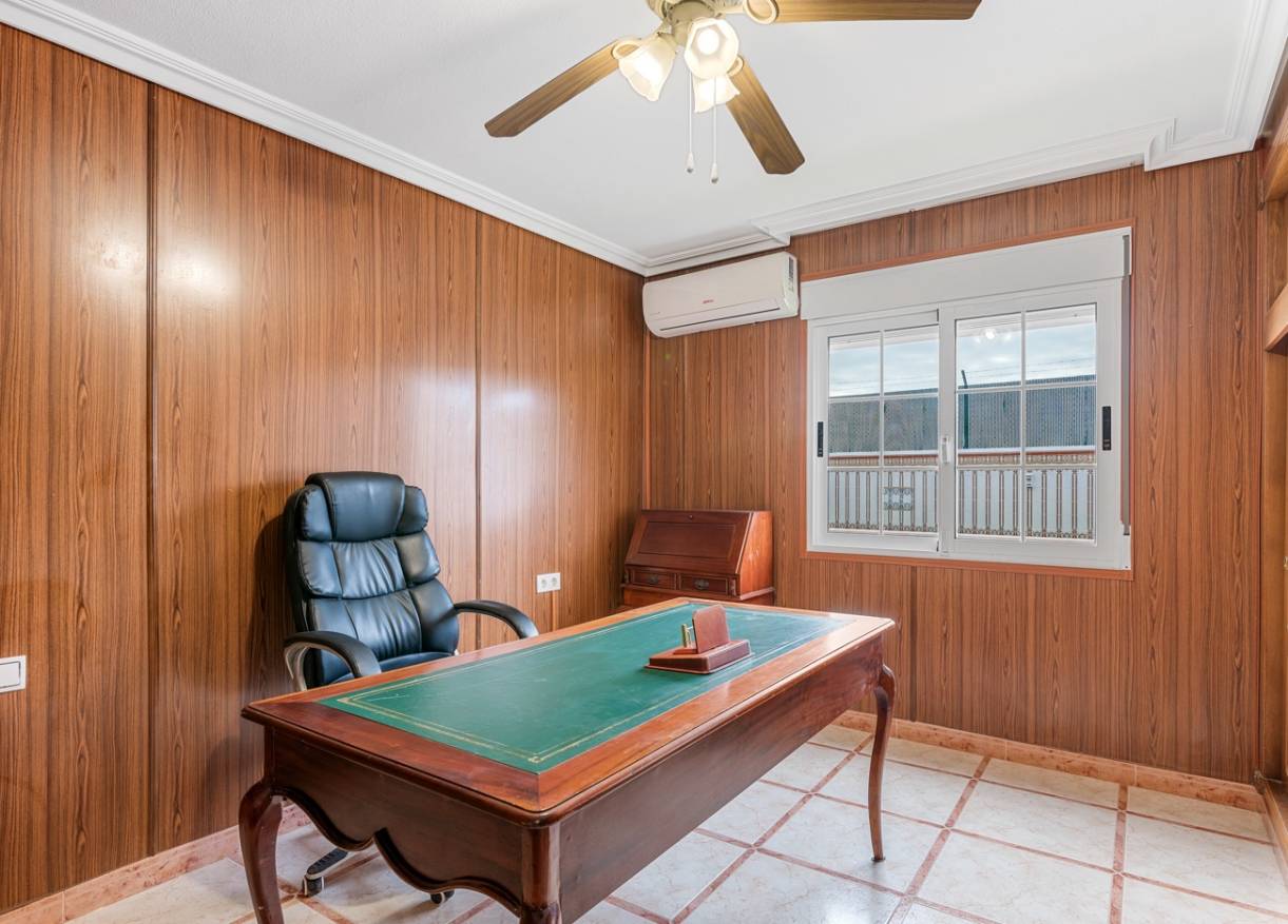 Bestaand - Villa - Torrevieja