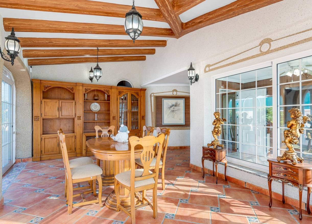 Bestaand - Villa - Torrevieja