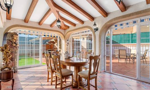 Bestaand - Villa - Torrevieja