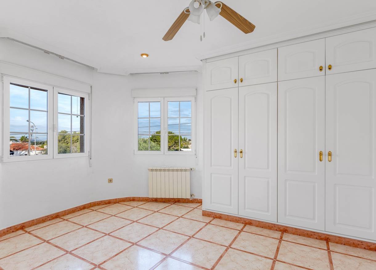 Bestaand - Villa - Torrevieja