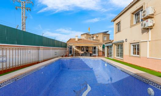Bestaand - Villa - Torrevieja