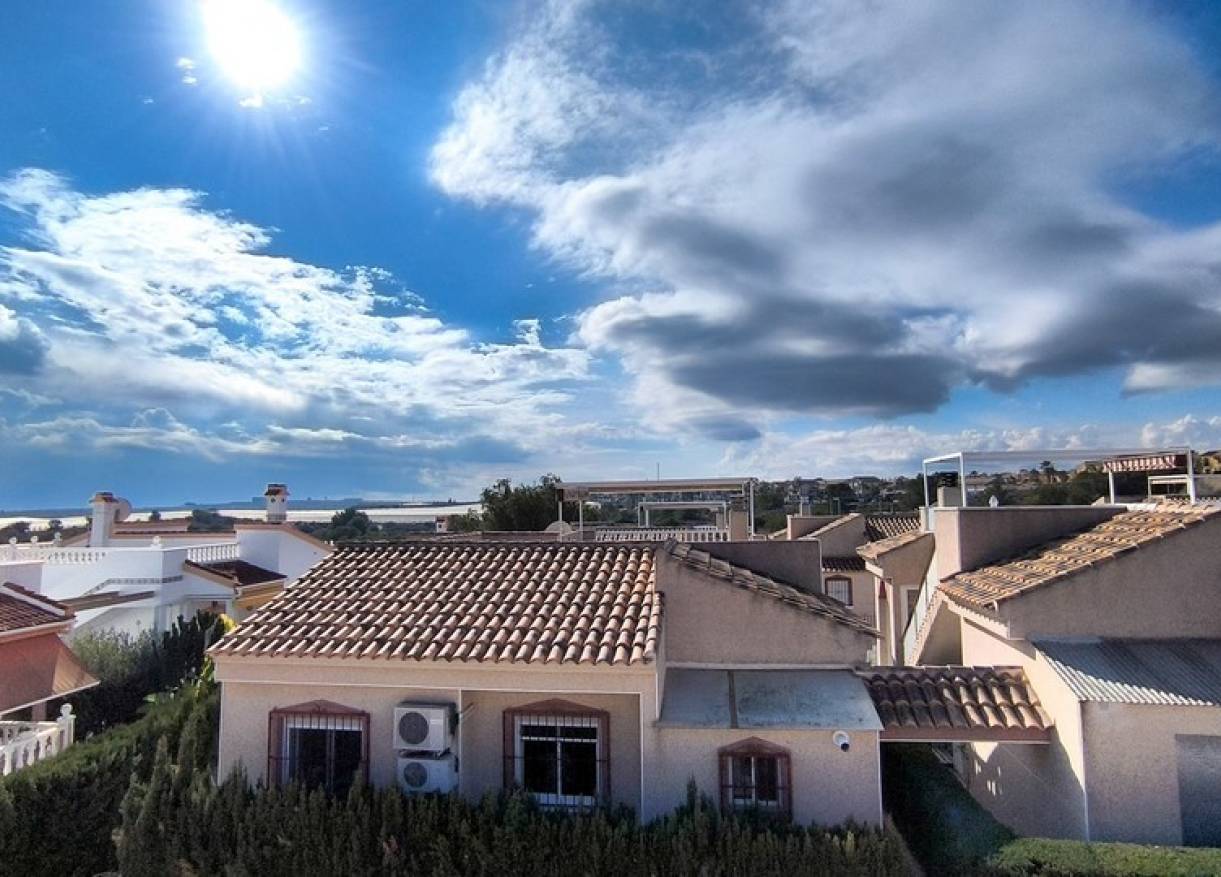 Bestaand - Villa - Algorfa - Montemar - Saint Andrews Heights