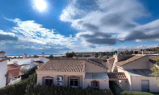 Bestaand - Villa - Algorfa - Montemar - Saint Andrews Heights