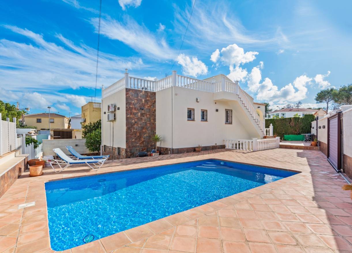 Bestaand - Villa - Torrevieja