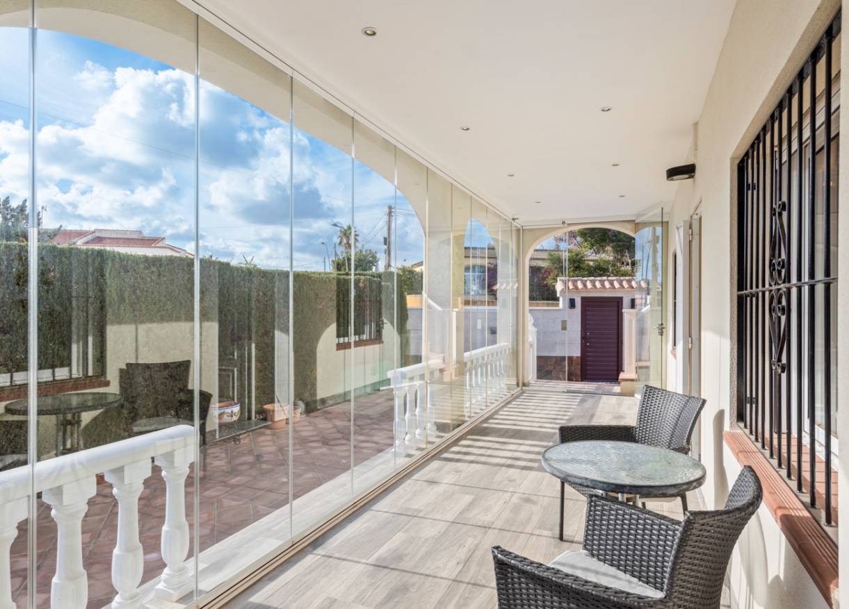 Bestaand - Villa - Torrevieja