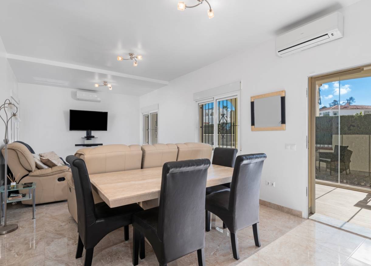 Bestaand - Villa - Torrevieja