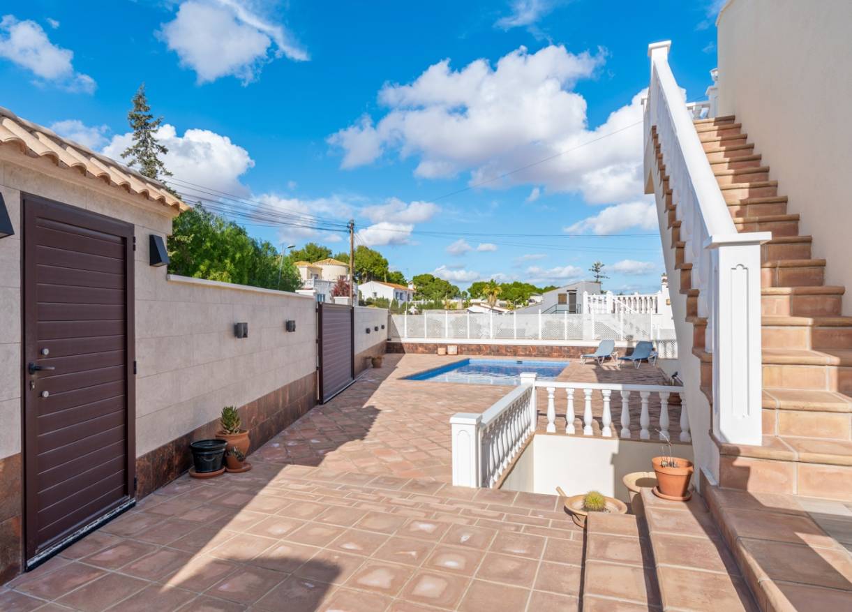 Bestaand - Villa - Torrevieja