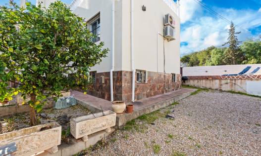Bestaand - Villa - Torrevieja