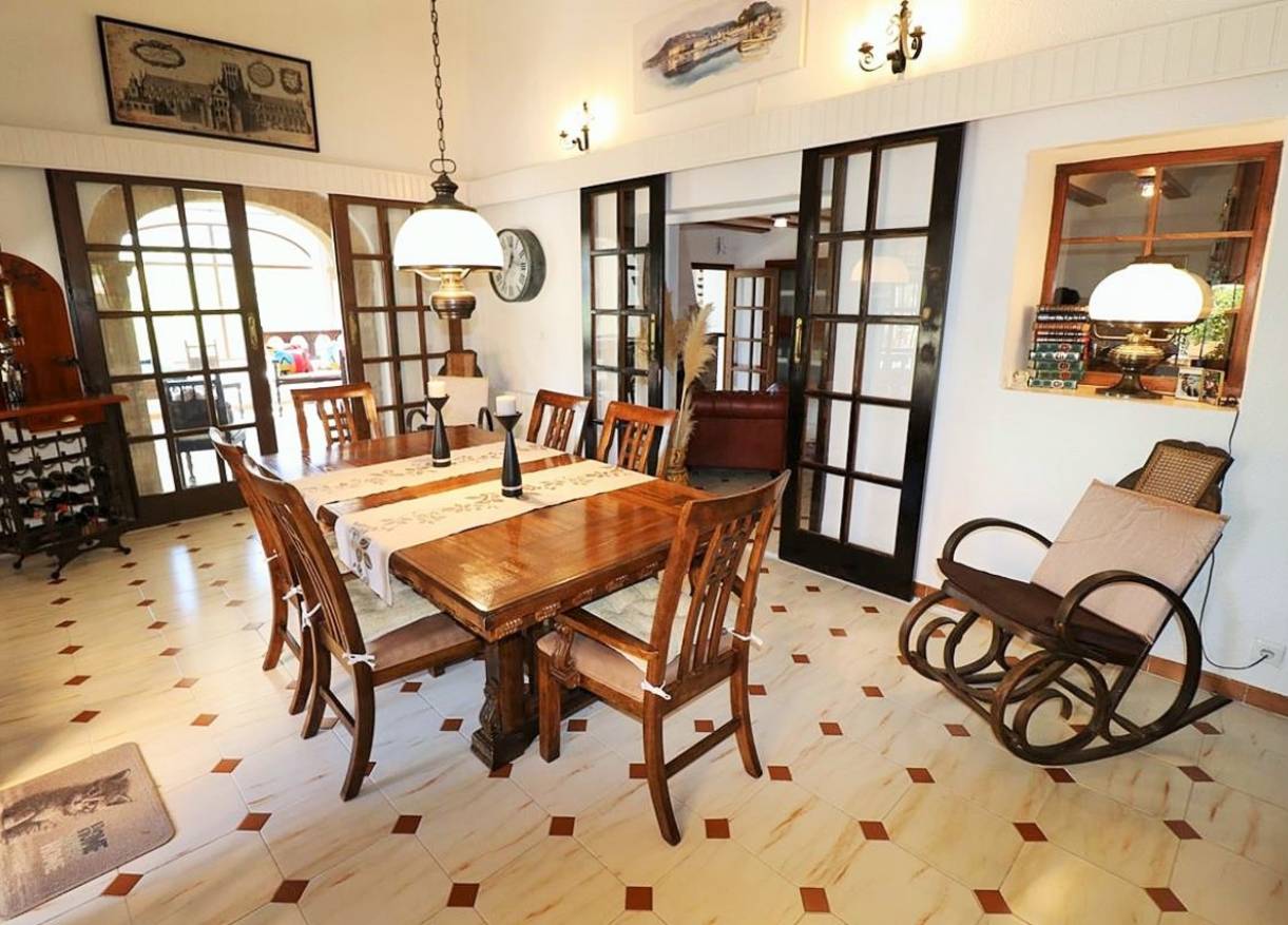 Bestaand - Finca - Denia