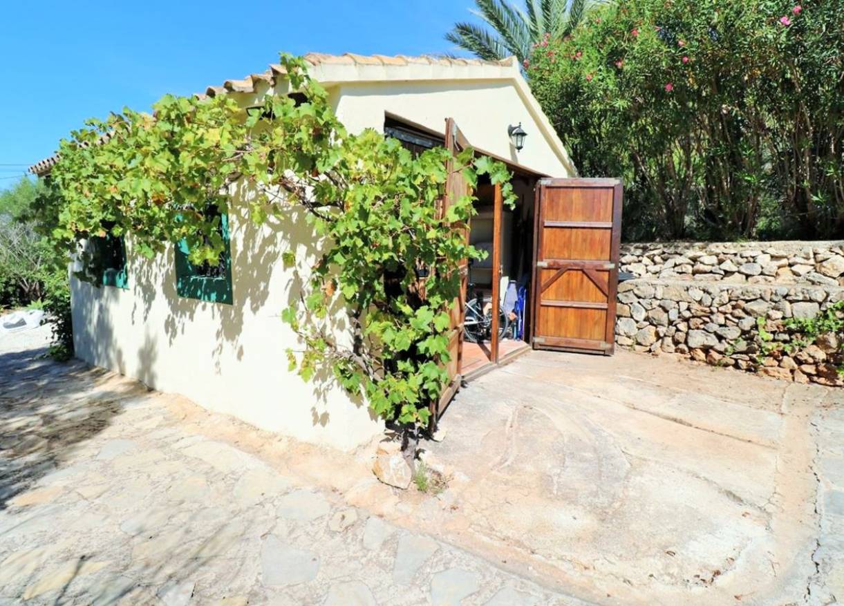 Bestaand - Finca - Denia
