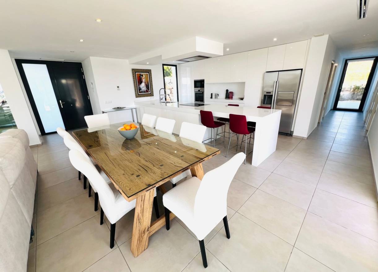 Bestaand - Villa - Denia