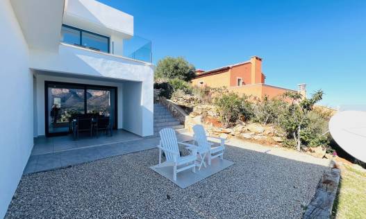 Bestaand - Villa - Denia