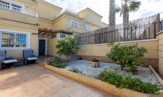 Bestaand - Townhouse / Semi-detached - Los Altos