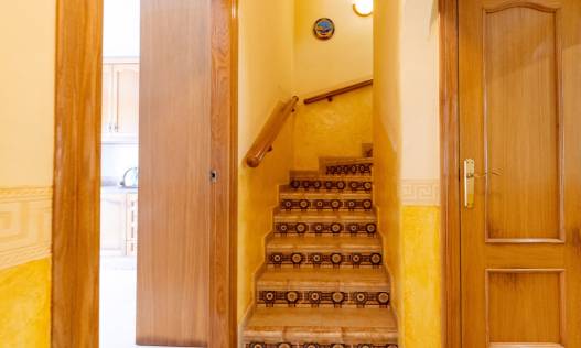 Bestaand - Townhouse / Semi-detached - Los Altos