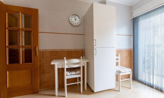 Bestaand - Townhouse / Semi-detached - Los Altos