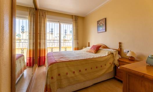 Bestaand - Townhouse / Semi-detached - Los Altos
