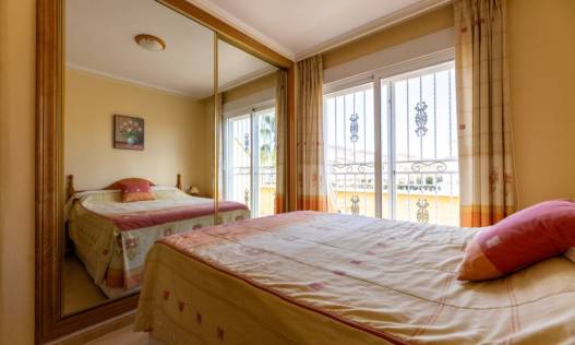 Bestaand - Townhouse / Semi-detached - Los Altos