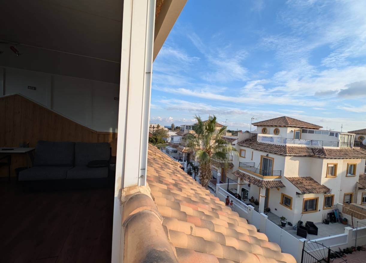 Bestaand - Townhouse / Semi-detached - Orihuela Costa