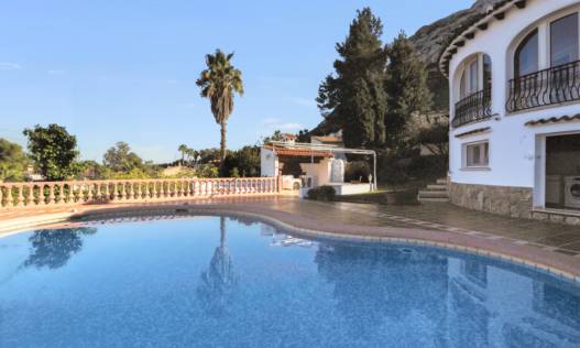 Bestaand - Villa - Denia