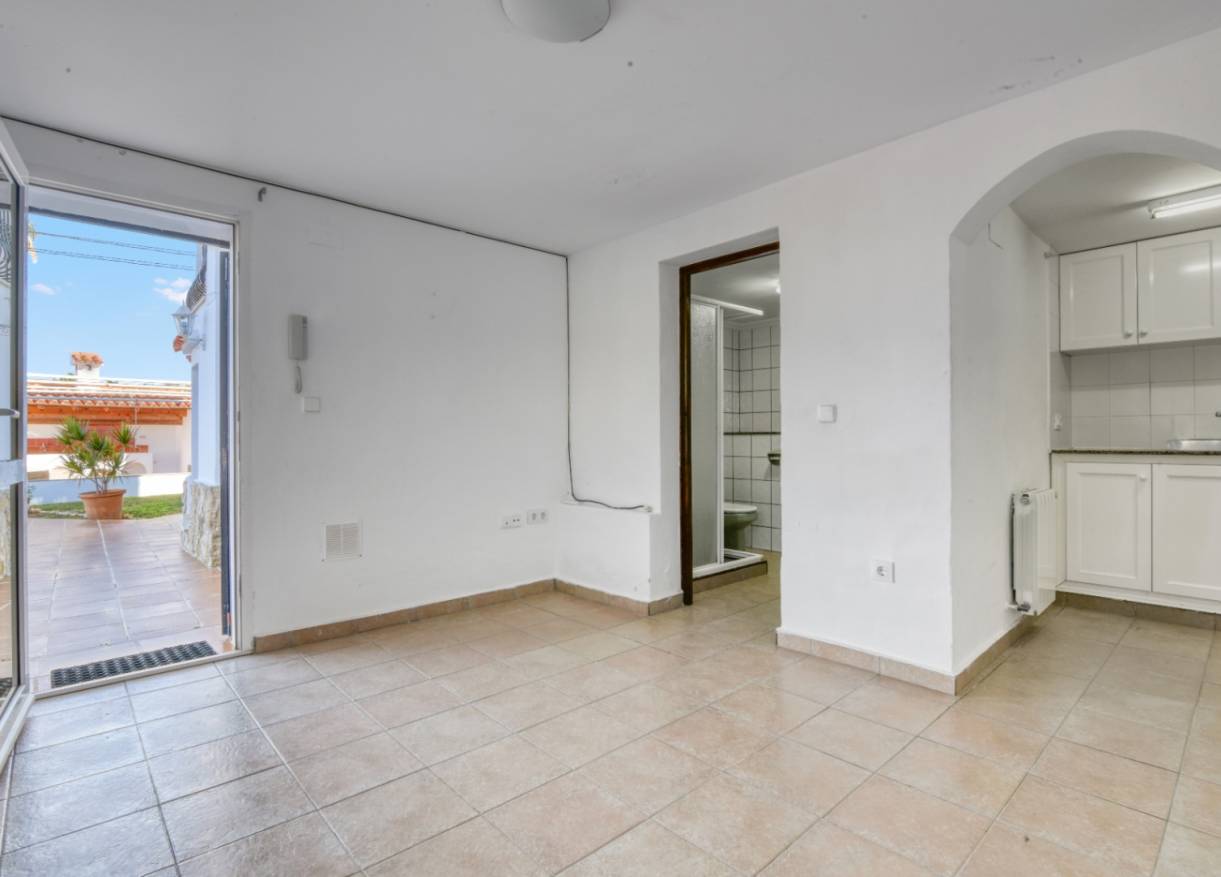 Bestaand - Villa - Denia