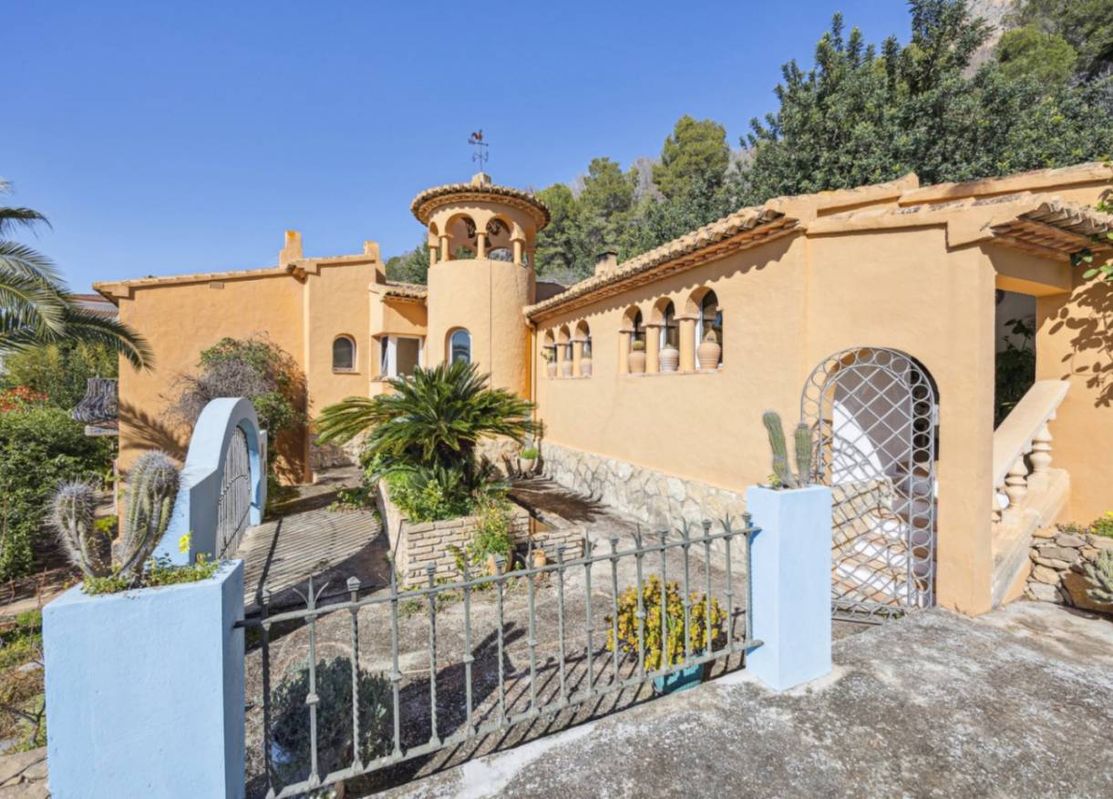 Bestaand - Villa - Jávea - Montgo