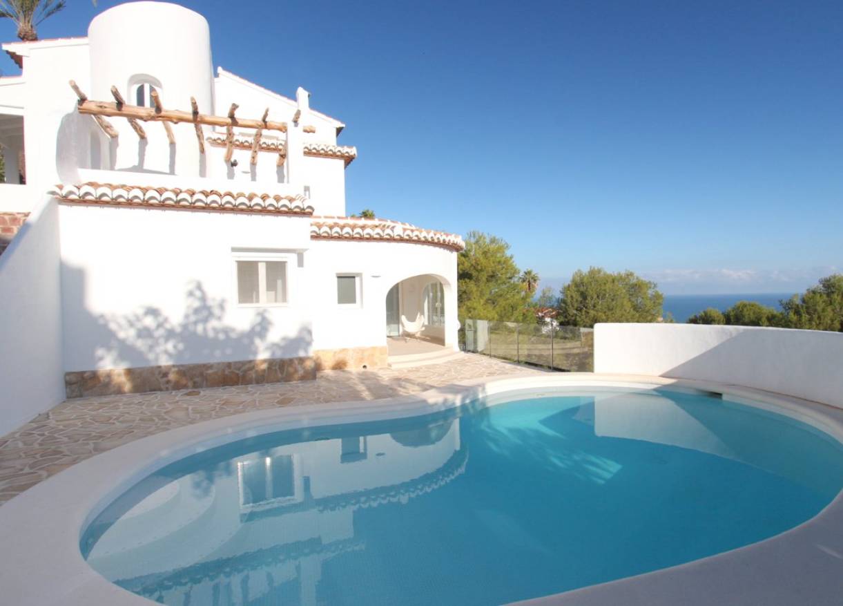 Bestaand - Villa - Jávea