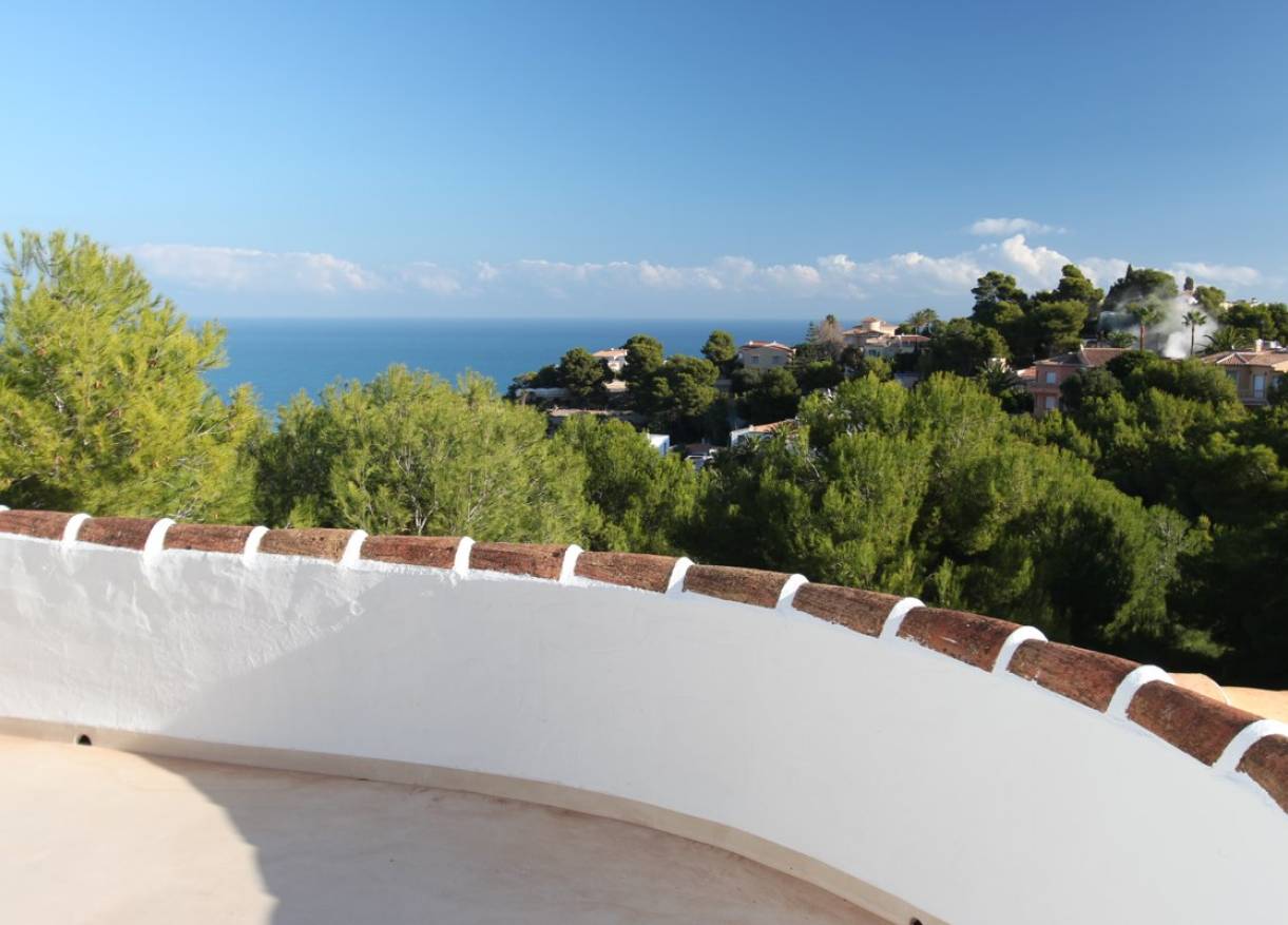 Bestaand - Villa - Jávea