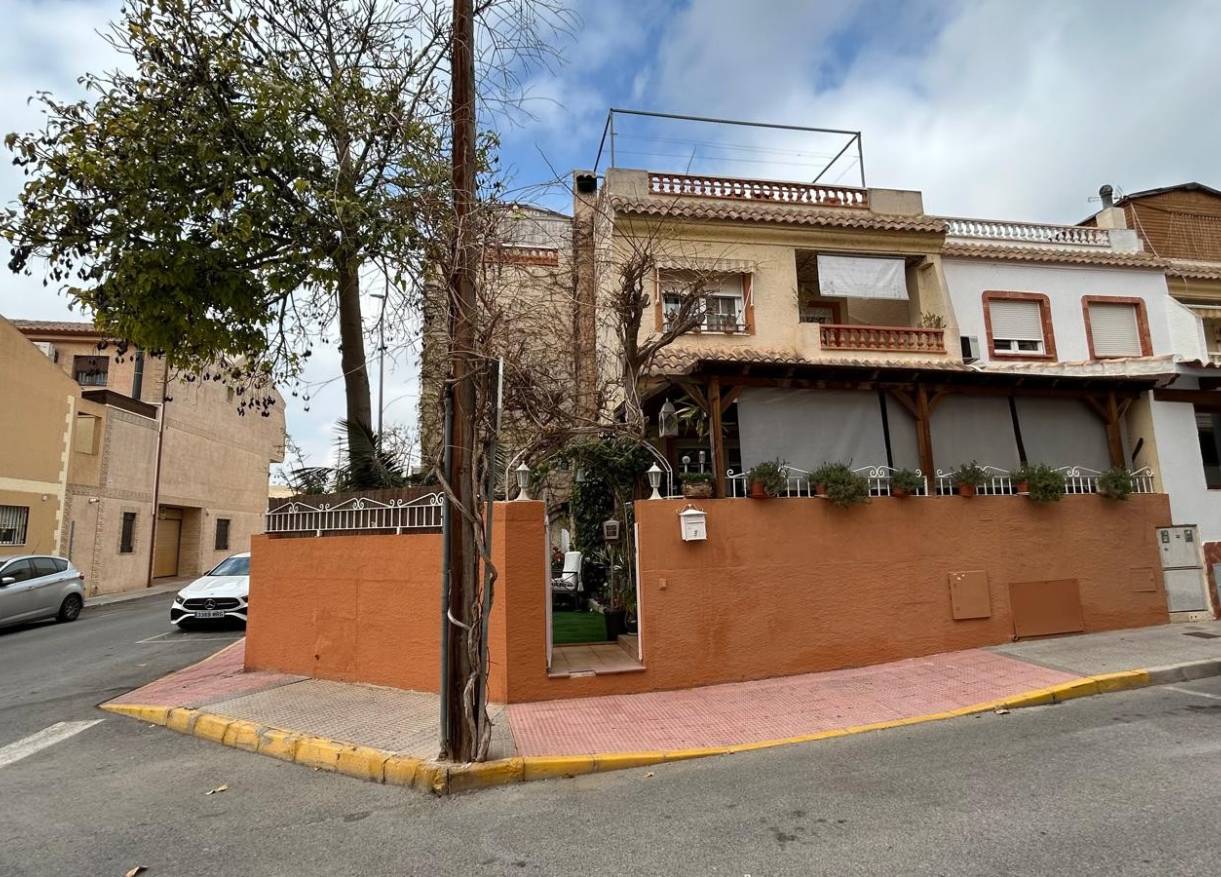 Bestaand - Villa - Los Montesinos