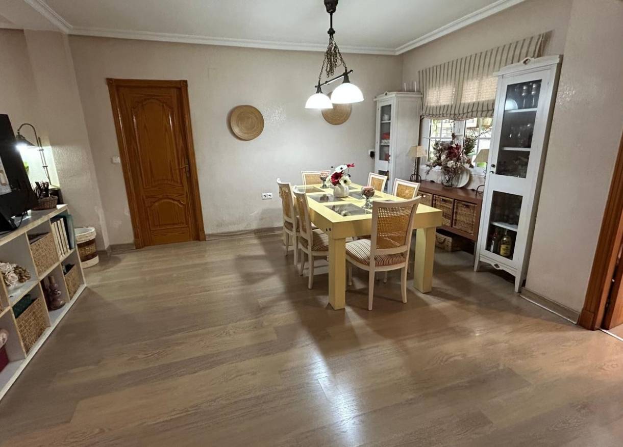 Bestaand - Villa - Los Montesinos