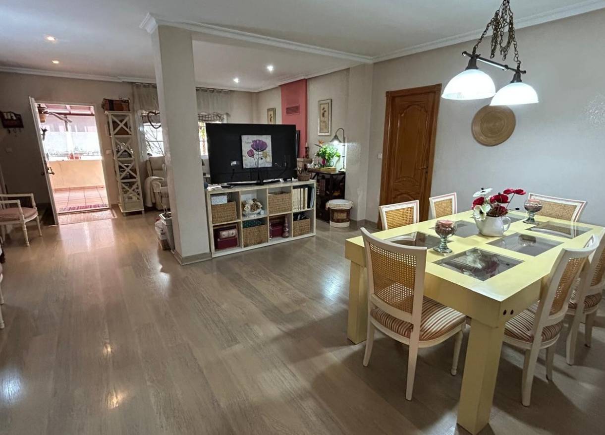 Bestaand - Villa - Los Montesinos
