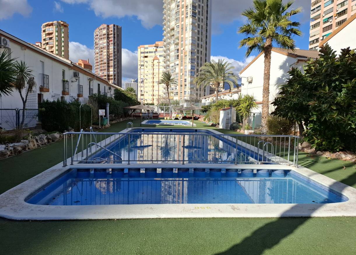 Bestaand - Townhouse / Semi-detached - Benidorm