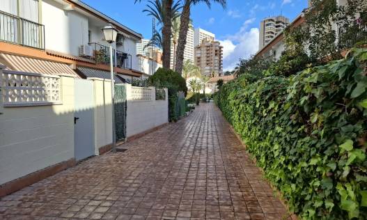 Bestaand - Townhouse / Semi-detached - Benidorm