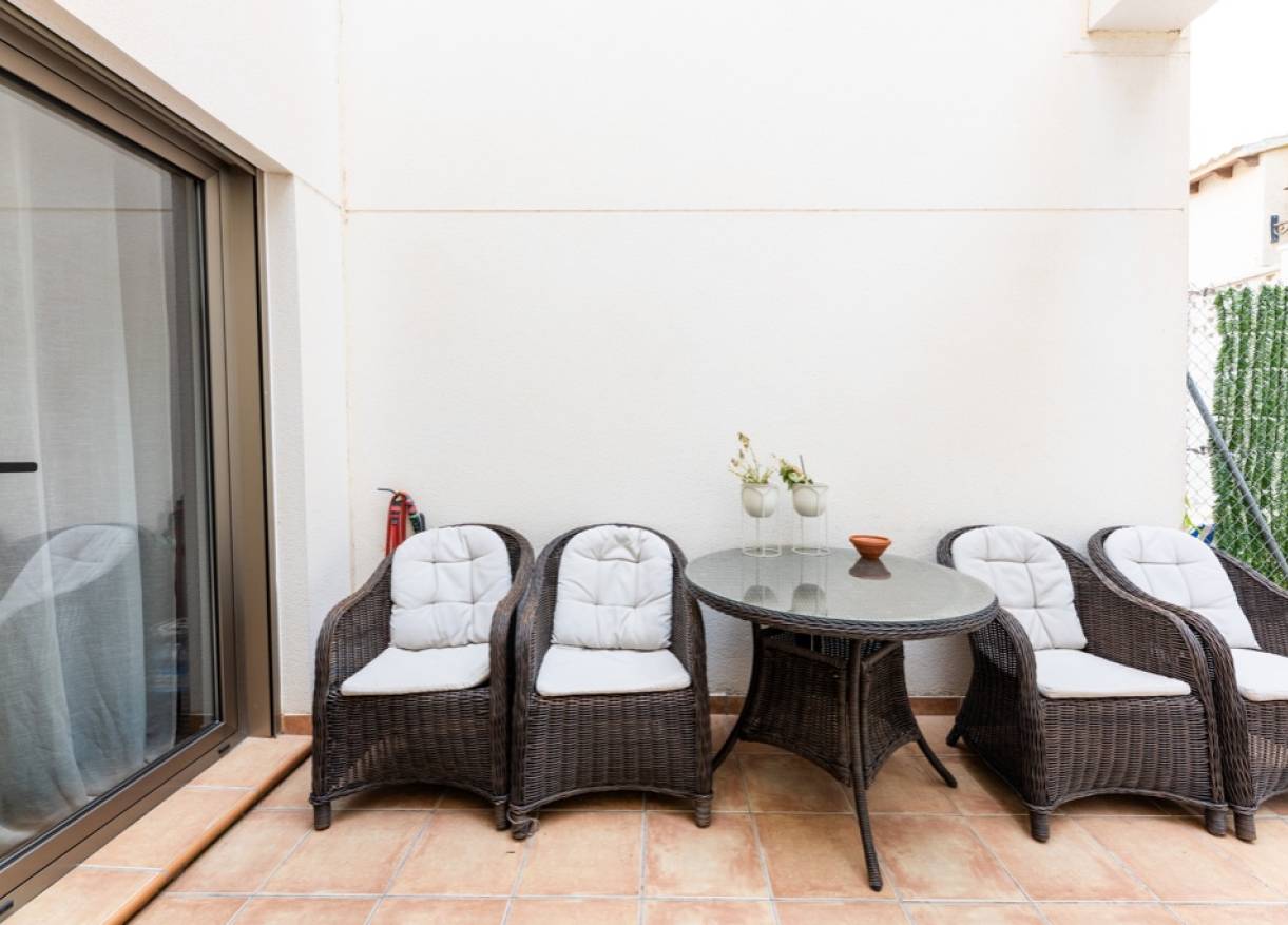Bestaand - Townhouse / Semi-detached - Punta Prima