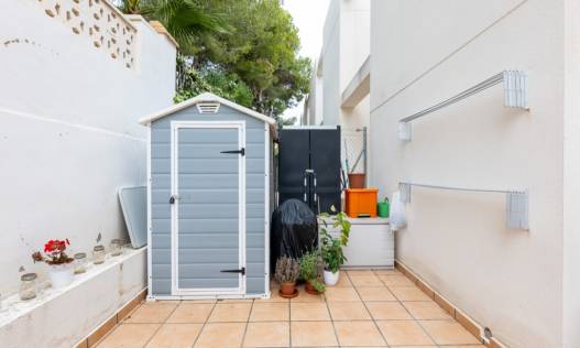 Bestaand - Townhouse / Semi-detached - Punta Prima