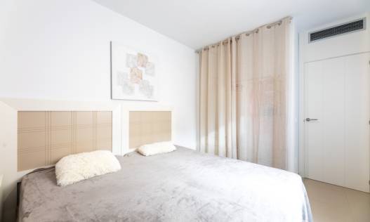 Bestaand - Townhouse / Semi-detached - Punta Prima
