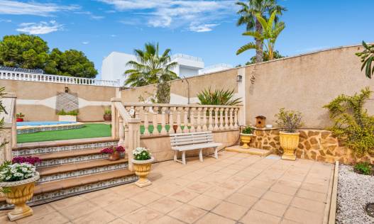 Bestaand - Villa - Torrevieja - Los Balcones