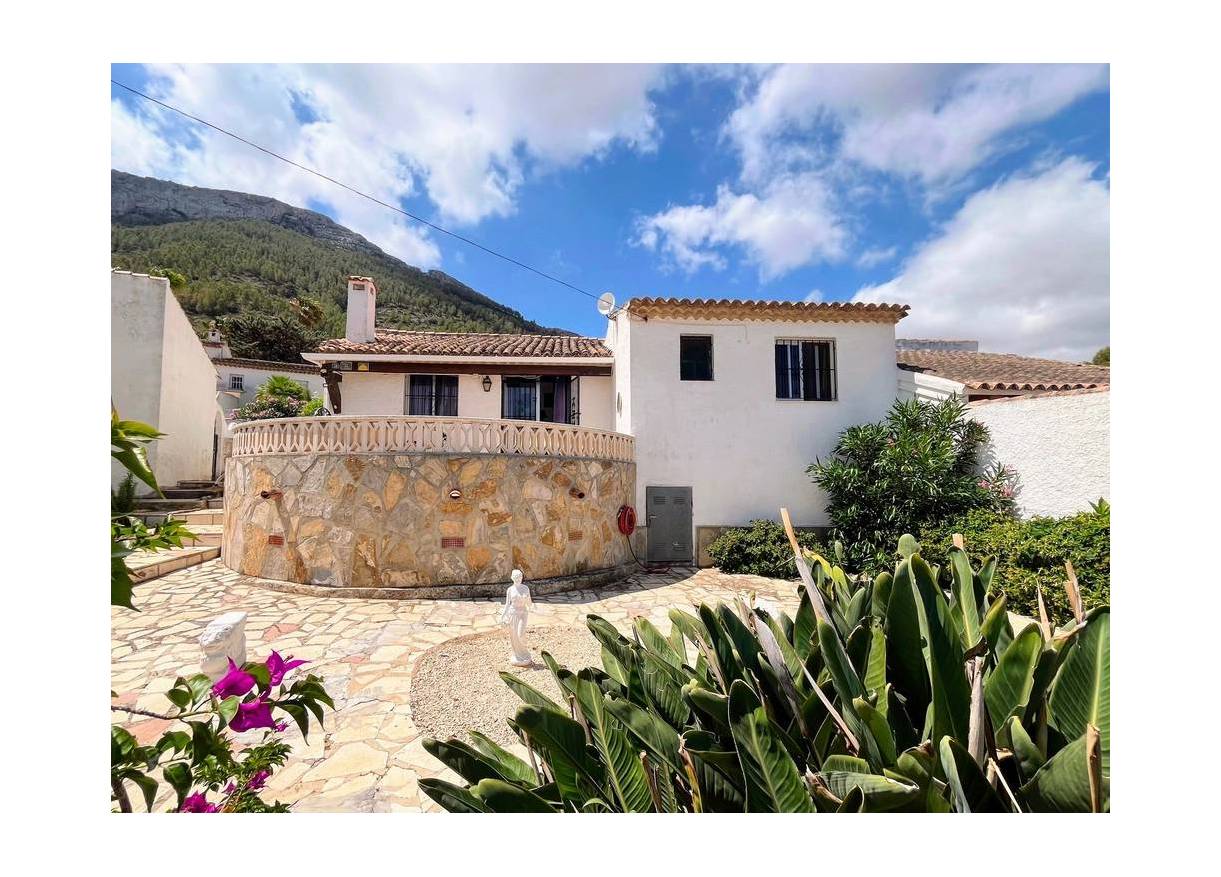 Bestaand - Townhouse / Semi-detached - Denia