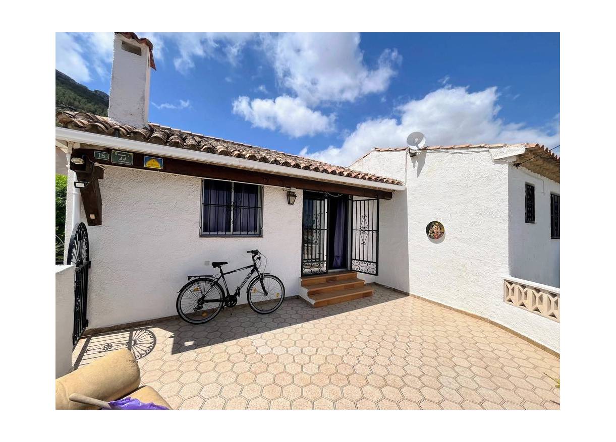 Bestaand - Townhouse / Semi-detached - Denia
