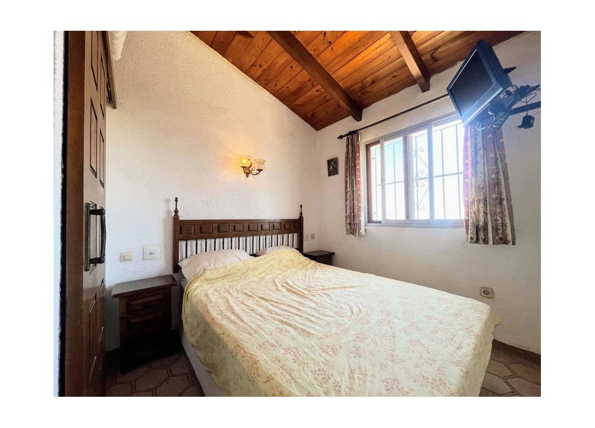 Bestaand - Townhouse / Semi-detached - Denia