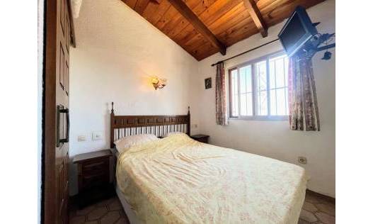 Bestaand - Townhouse / Semi-detached - Denia