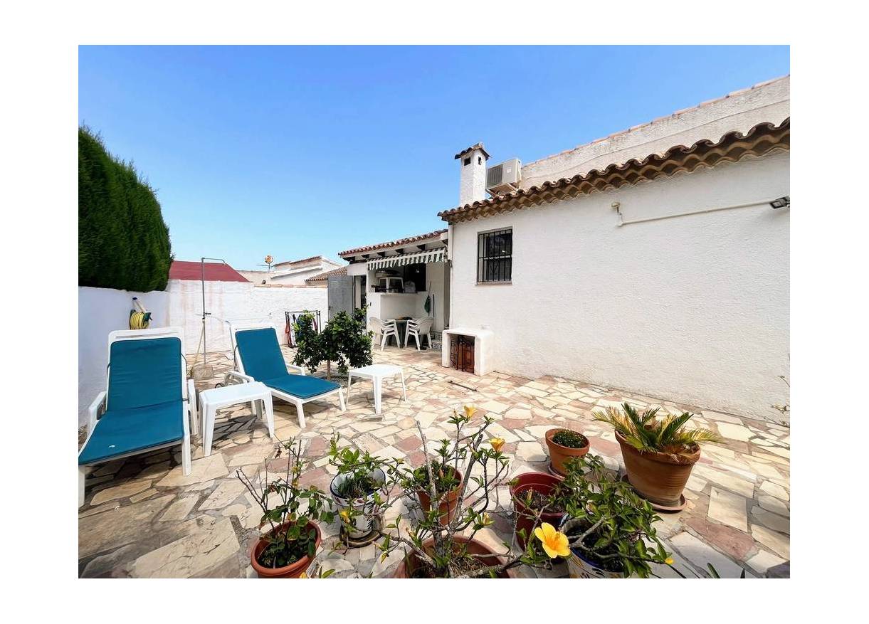 Bestaand - Townhouse / Semi-detached - Denia