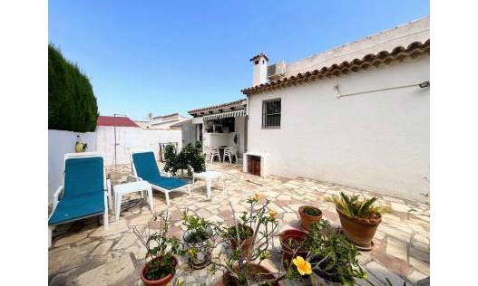 Bestaand - Townhouse / Semi-detached - Denia