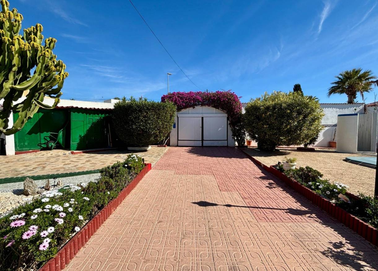 Bestaand - Villa - Ciudad Quesada