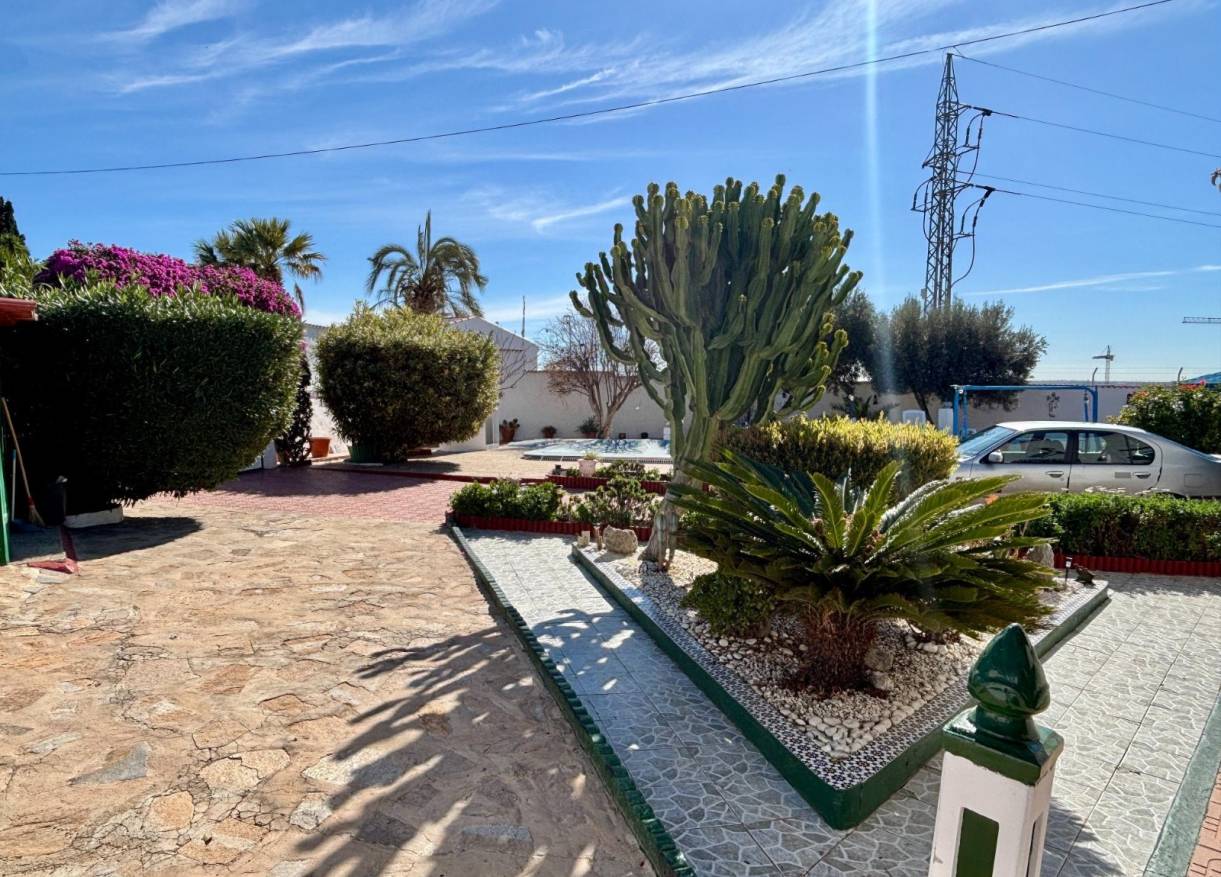 Bestaand - Villa - Ciudad Quesada
