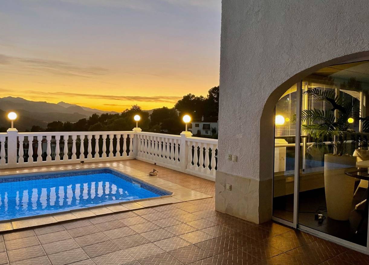 Bestaand - Villa - Gandía