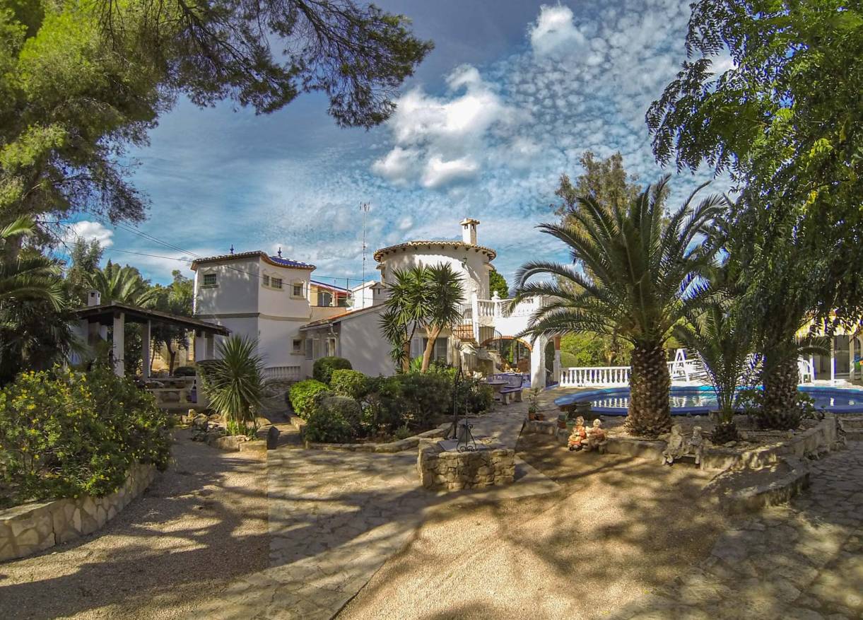 Bestaand - Finca - Denia